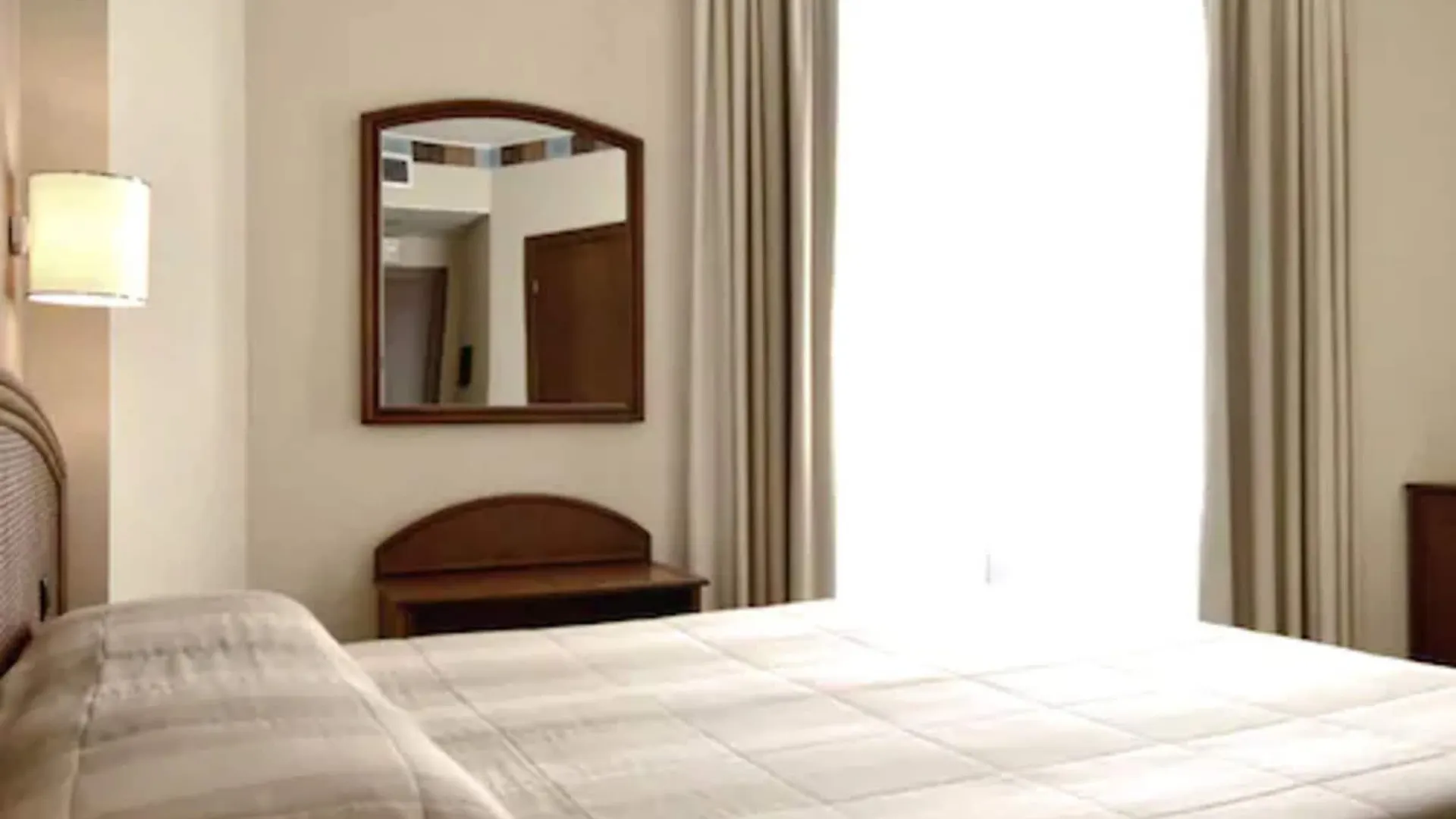 ****  Welcome Hotel Legnano Italy