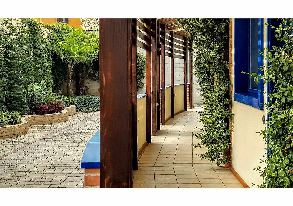 Welcome Hotel Legnano 4*,