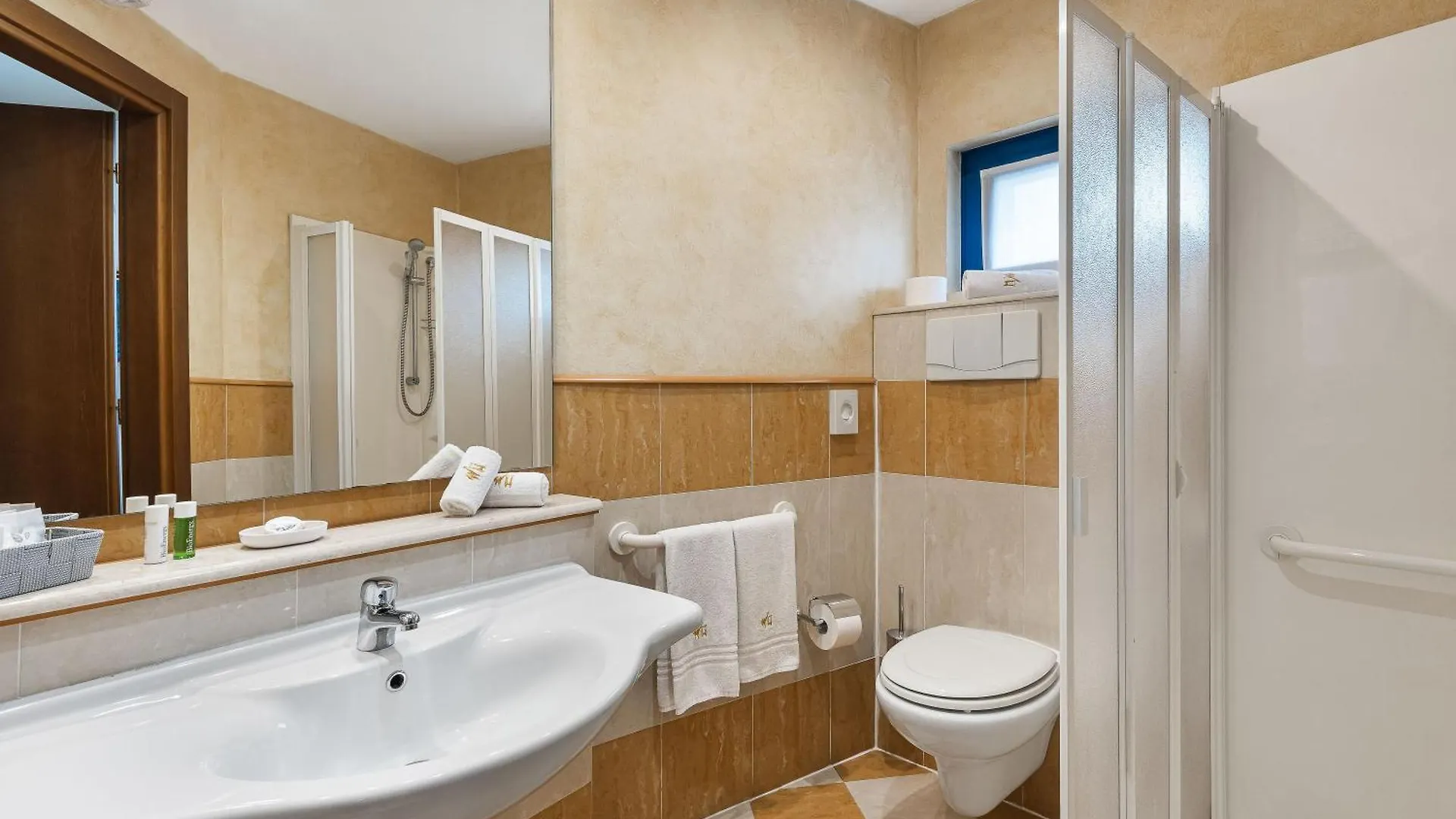 Welcome Hotel Legnano 4*,  Italy