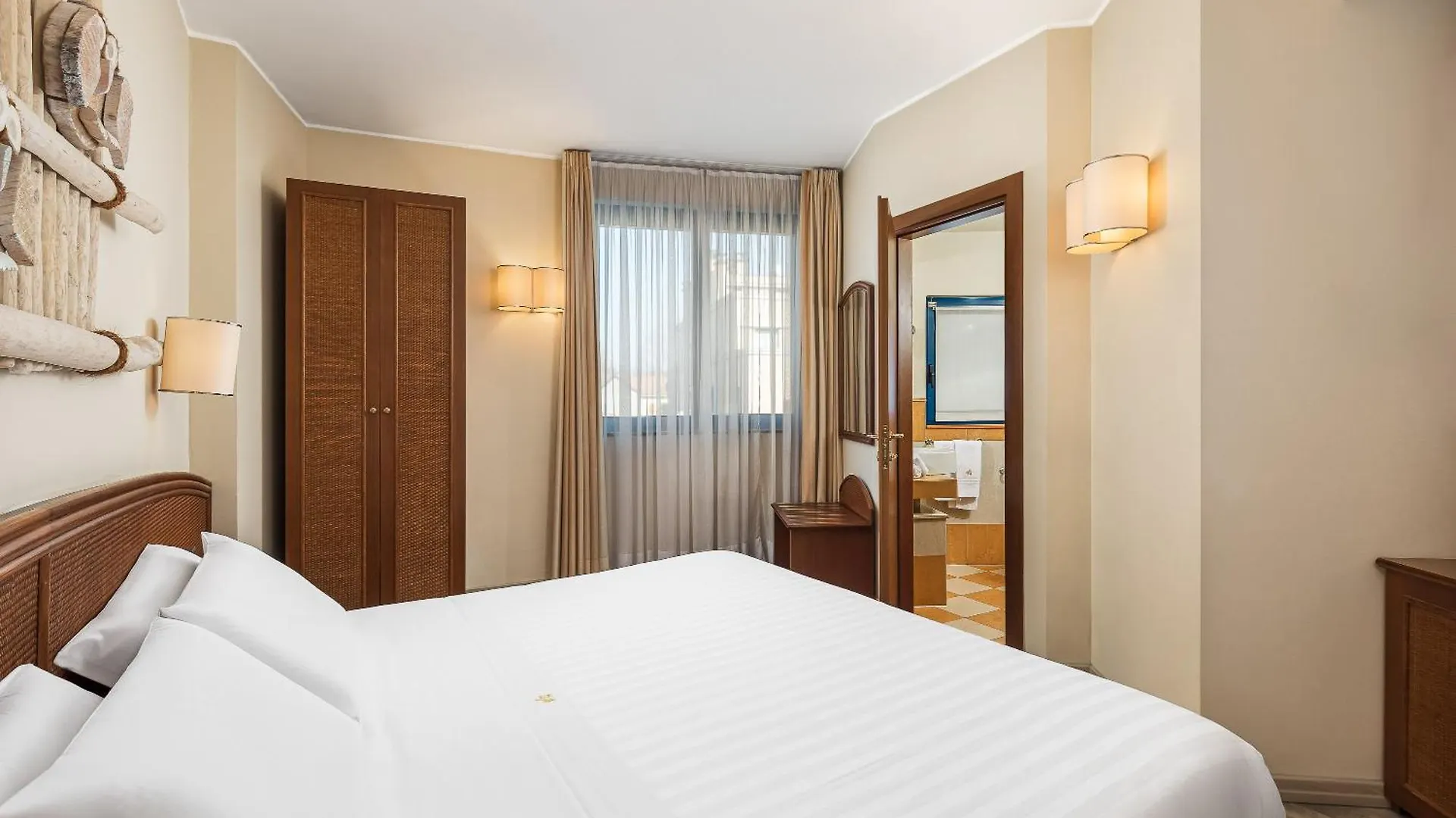 ****  Welcome Hotel Legnano Italy